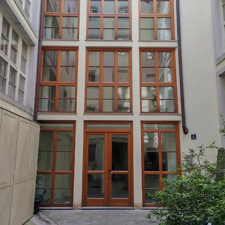 Apartment Art&design *