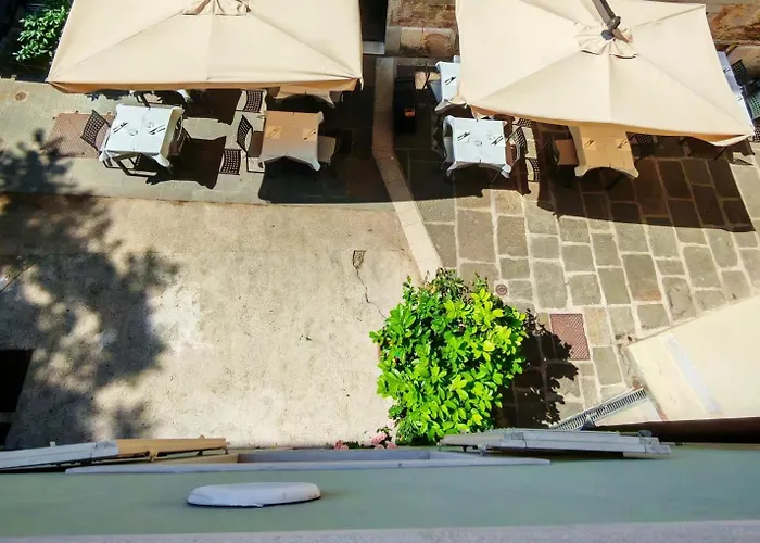 Apartment Art & Design